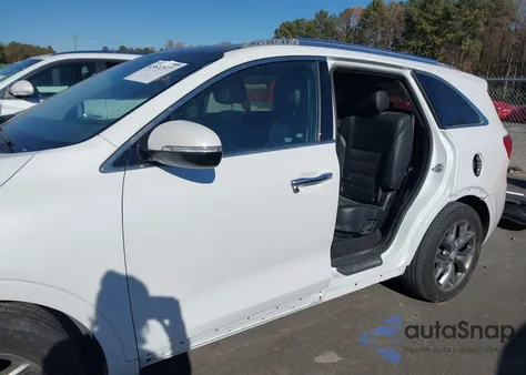 2016 Kia Sorento 3.3L Sx z USA, uszkodzony, nr VIN 5XYPKDA56GG143050